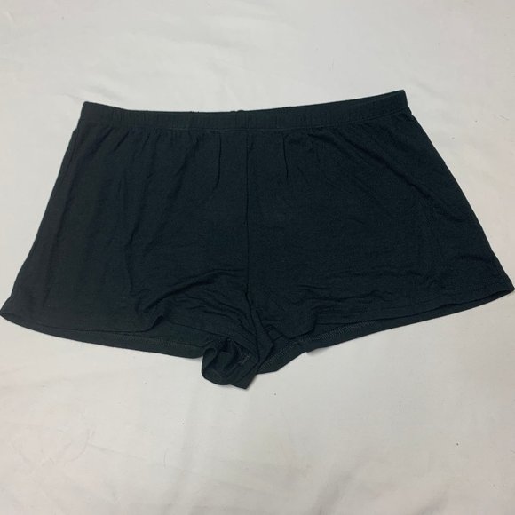 Stars Above Size M Black Sleep Shorts 